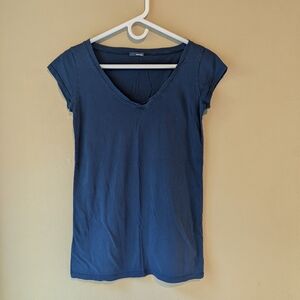 Classic Navy V-Neck Short Sleeve Tee